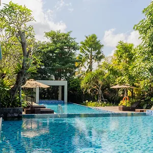 ***** Resor Royal Kamuela & At Monkey Forest - Adult Only Indonesia