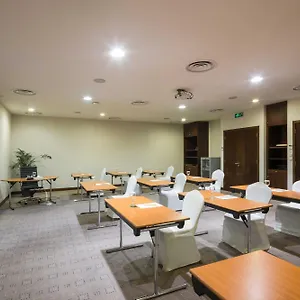 https://holiday-inn-al-qasr.hotelsriyadh.net
