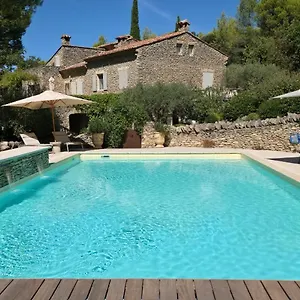 https://apt-le-jas-des-parpaillous.fr-provencehotel.com